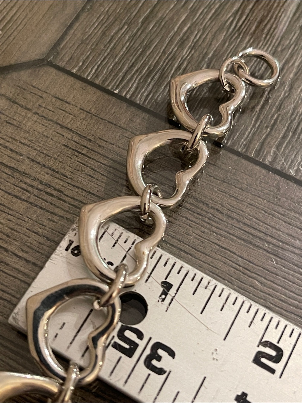 Vintage Silver-tone Open Heart Toggle Bracelet 8 1/2” approx - Picture 5 of 16